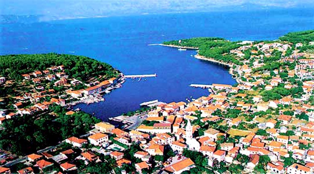 Apartments Skrivaneli Jelsa  Bagian luar foto