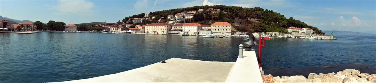 Apartments Skrivaneli Jelsa  Bagian luar foto
