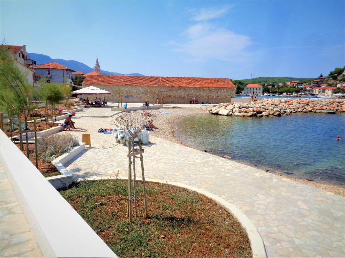 Apartments Skrivaneli Jelsa  Bagian luar foto
